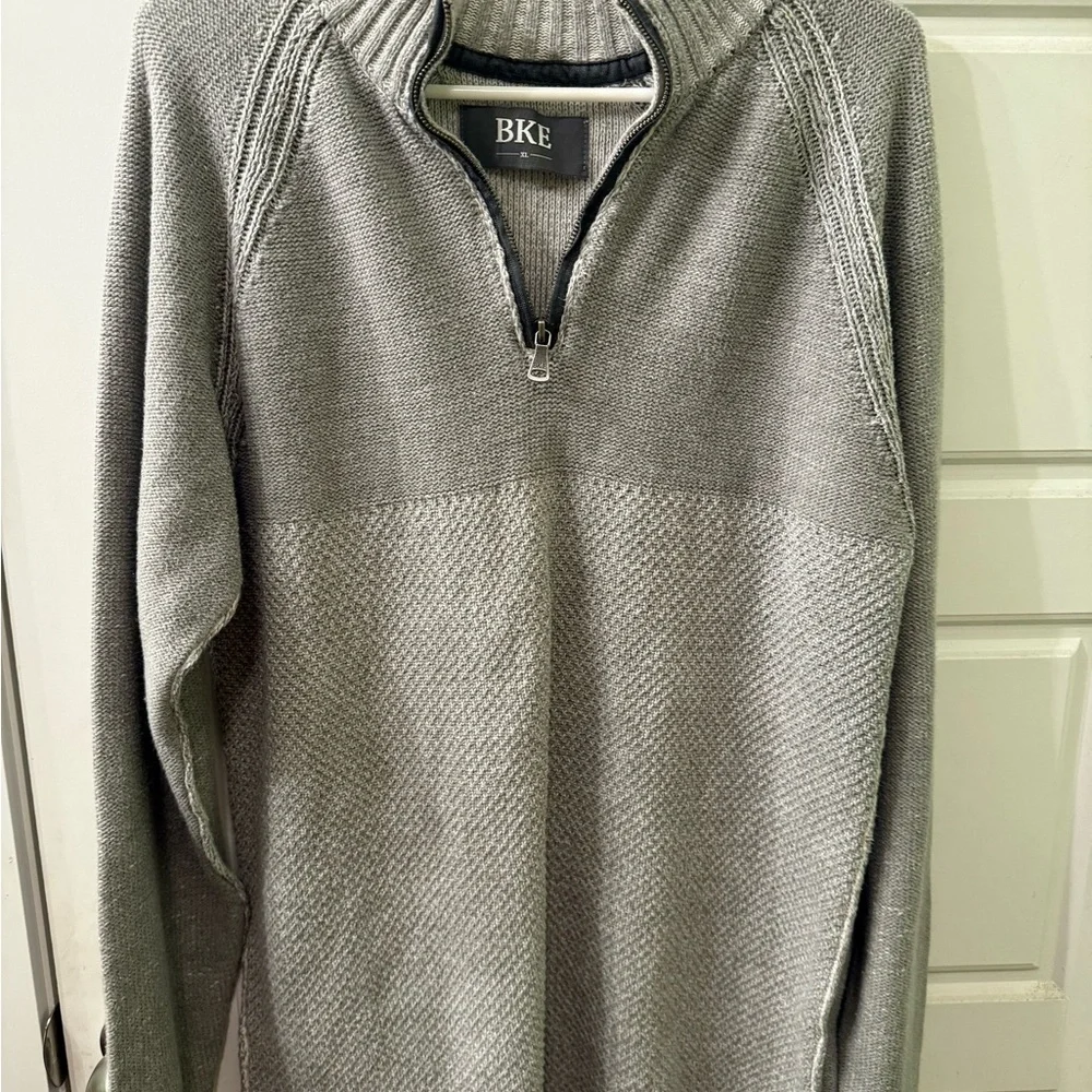 BKE Men's Zip-Up‎ Gray Sweater